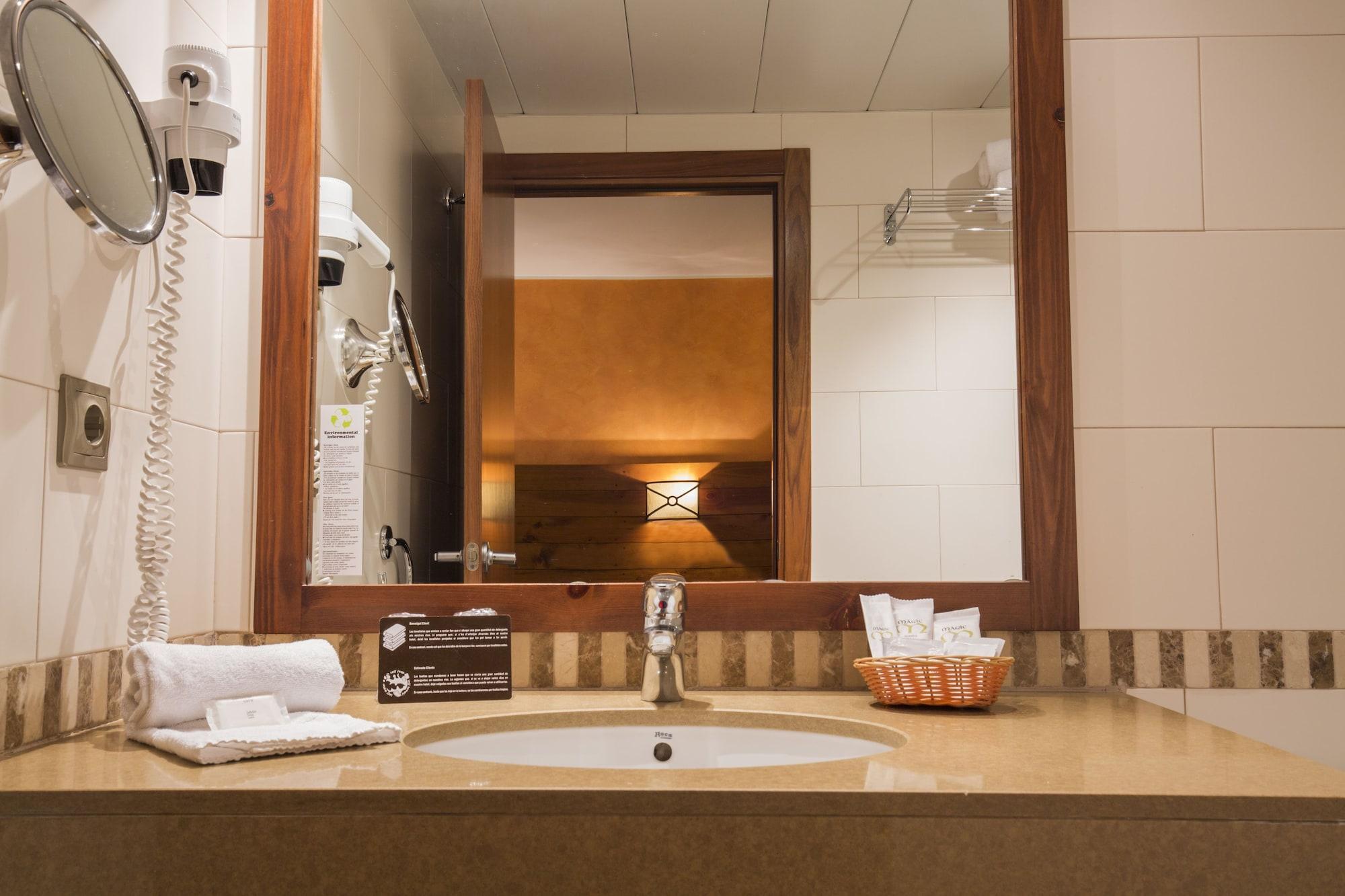 Hotel Magic Pas Pas De La Casa Dış mekan fotoğraf